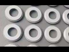 ワルフタンカービッドの小さなリング